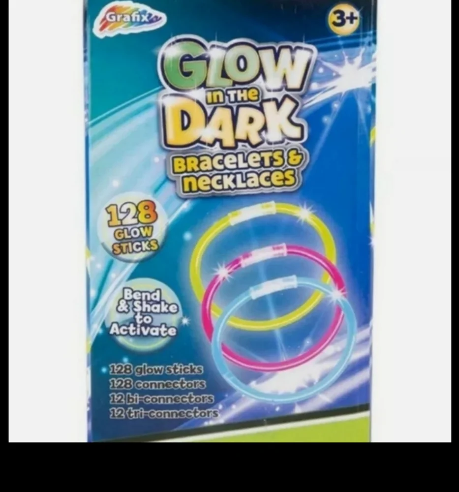 All occasion Party Glow Sticks 128 Piece Set Bracelet s & Necklaces Hall…